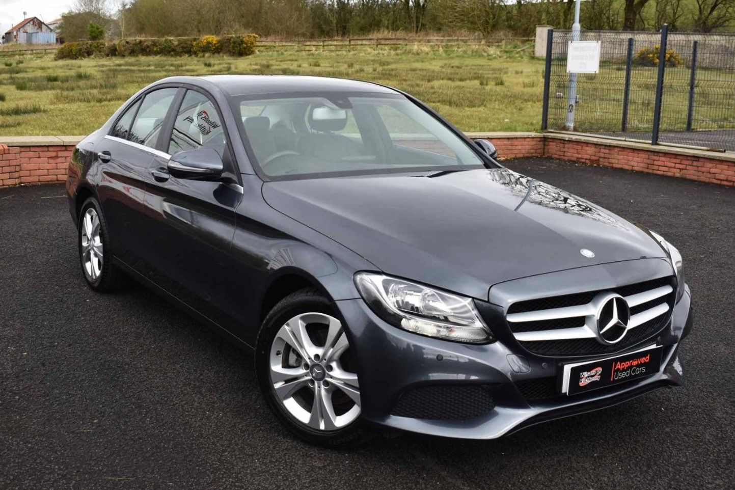 Mercedes-Benz C200 SE*HAS SERVICE HISTORY*LOVELY CAR*CONTACT DOMINIC*REG IN NI BEFORE 2021